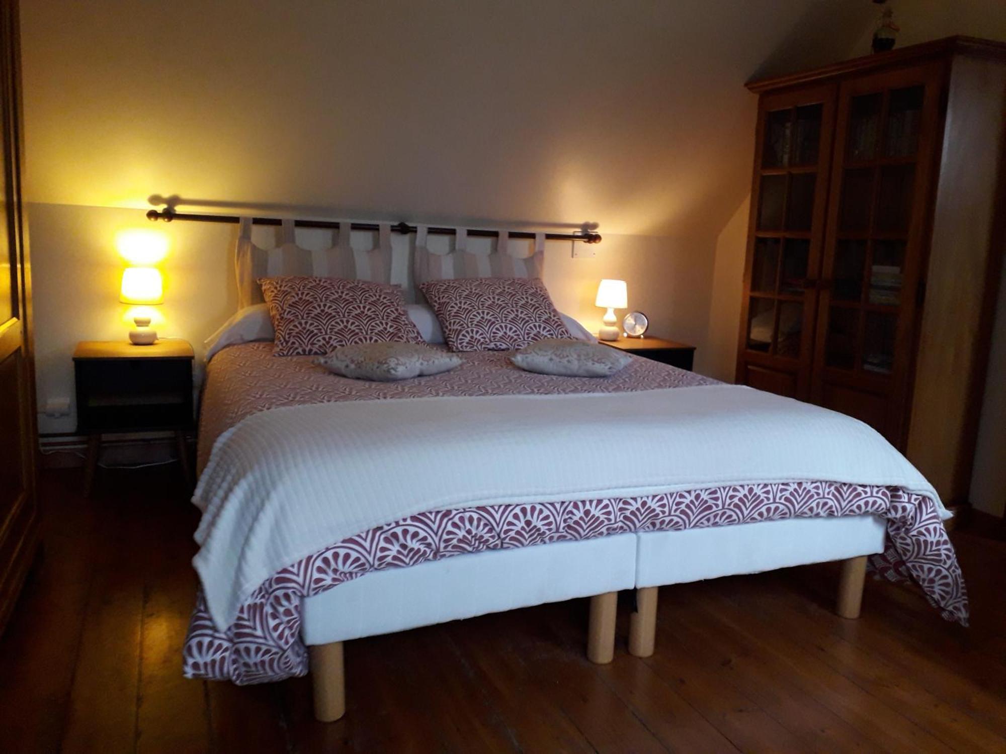 Bed and Breakfast Les Trois Pommiers Sommery Exterior foto